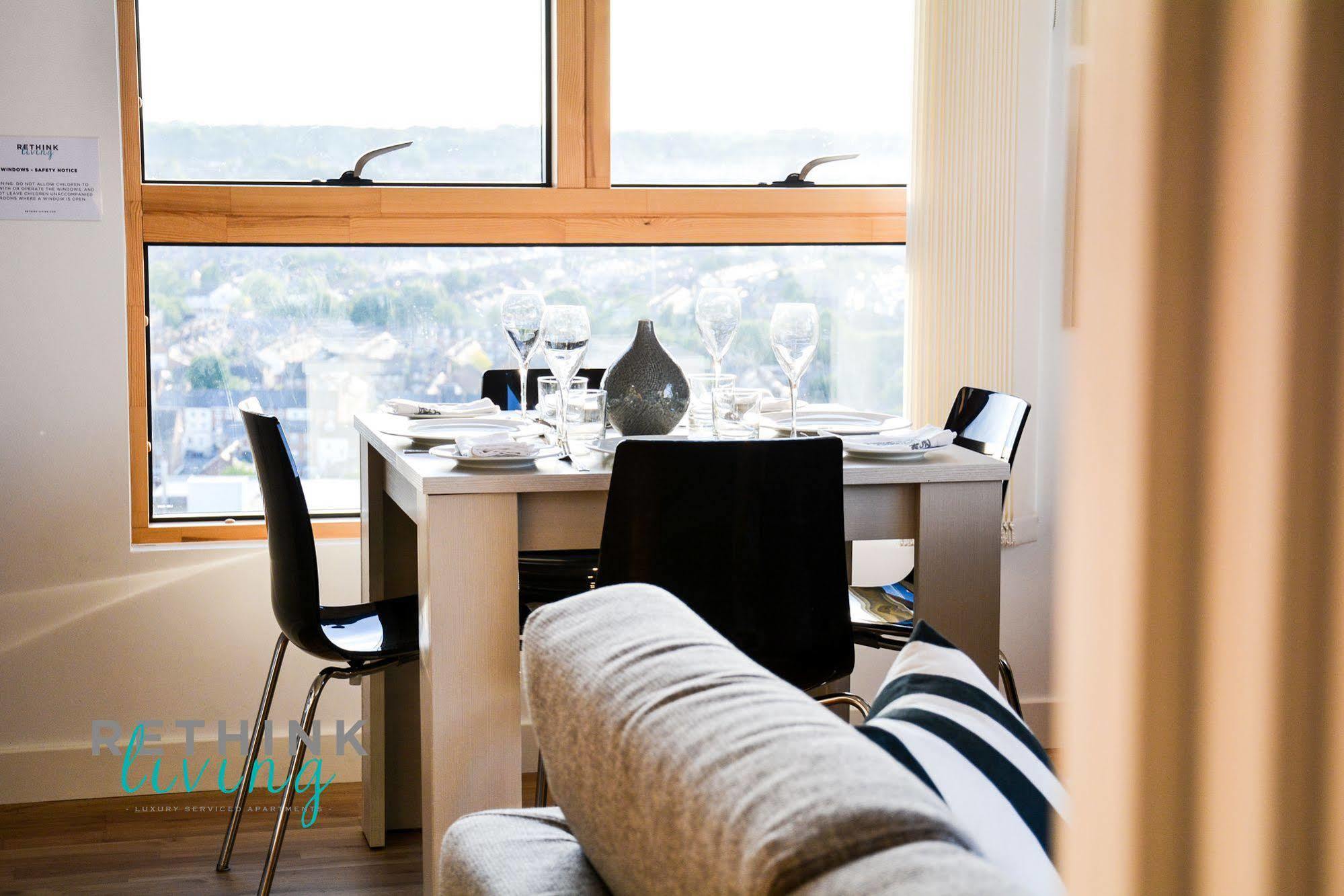 The Penthouse At Hewitt Hotel Reading Exterior foto